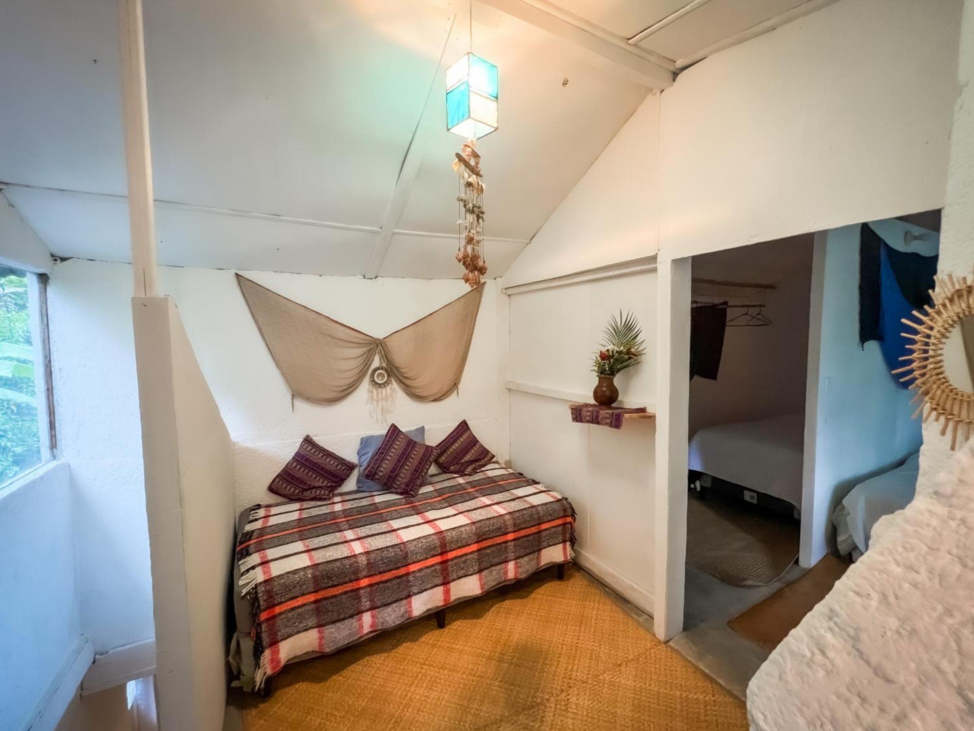 Unicorn Reborn - Peaceful Rentals Сан-Маркос-ла-Лагуна Экстерьер фото